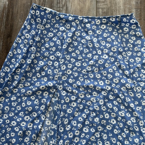 Reformation Zoe Blue Floral Slit Midi Skirt 8P - Picture 5 of 6